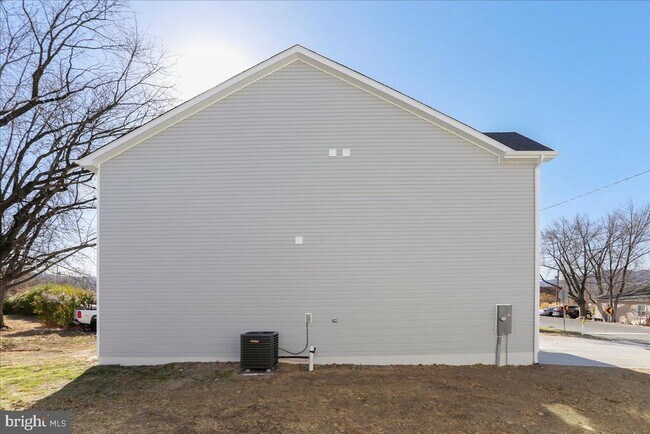 Foto del edificio - 716 Greenway Ave