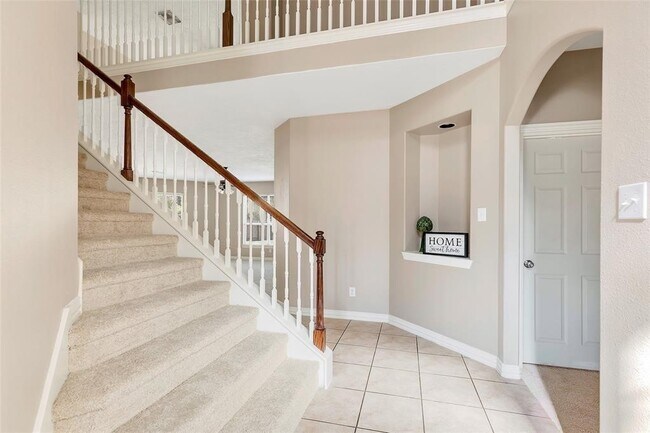 Building Photo - 13019 Chandler Chase Ct