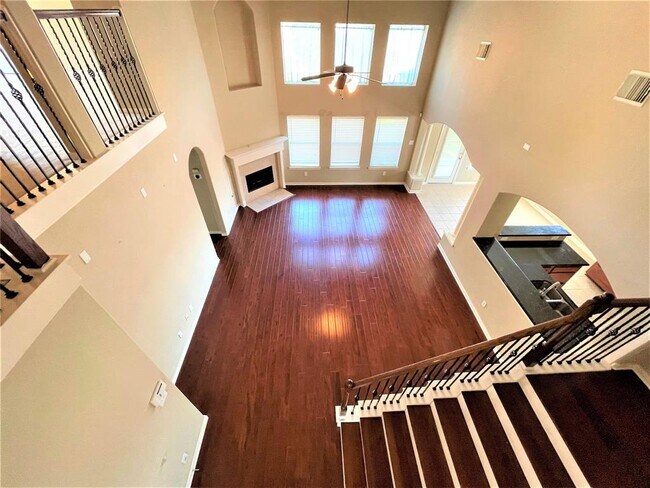 Foto del edificio - 9610 Copper Harbor Ct