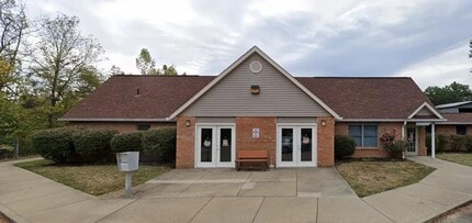 Building Photo - 679 S Main St