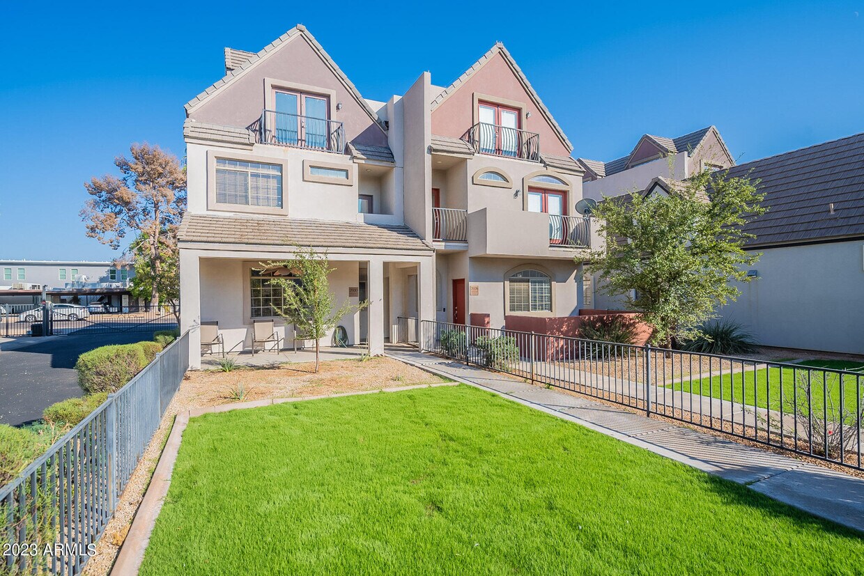 Foto principal - 2930 N 29th St