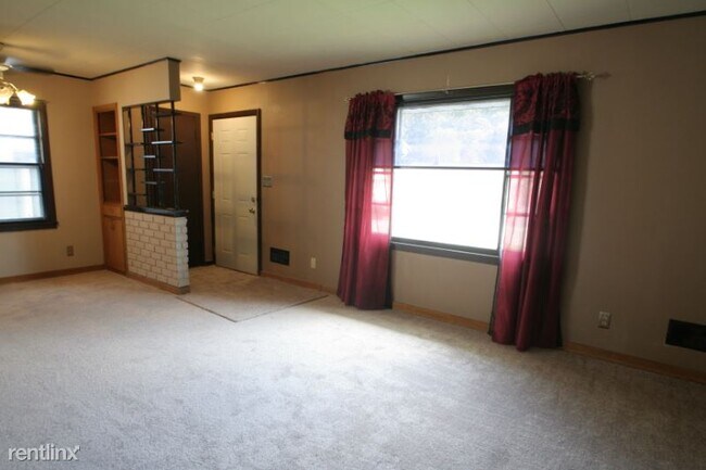 Foto del edificio - 2 br, 2 bath House - 132 Fairview Lane