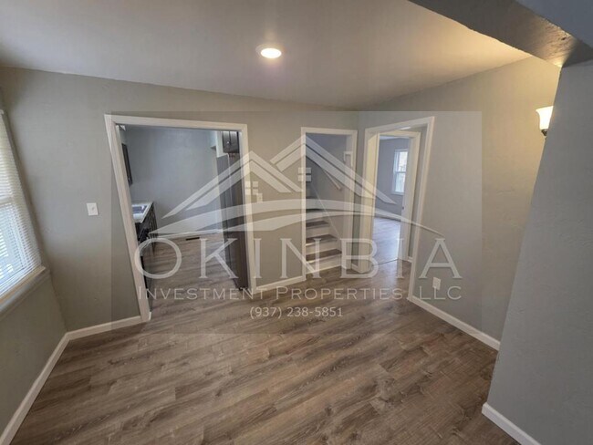 Foto del edificio - 1735 Kensington Dr