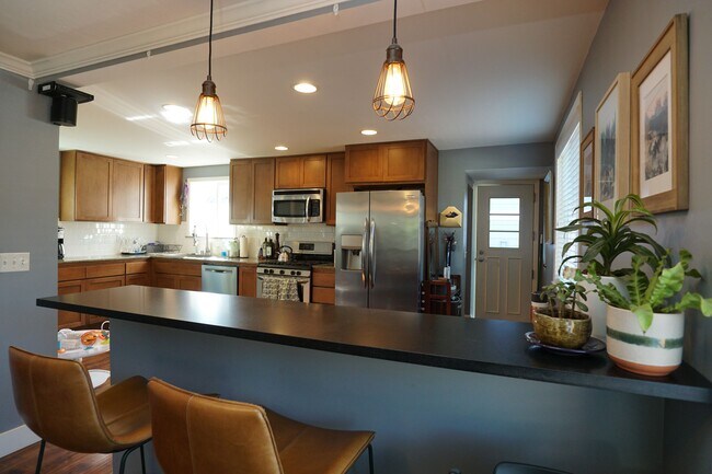 Foto del edificio - 6401 Flora Ave S
