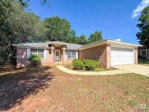Building Photo - 3621 Pebble Ln