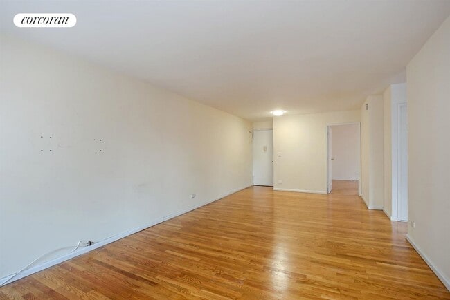 Building Photo - 301 E 79th St