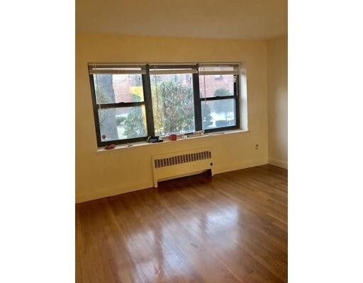 Building Photo - 111 Nahant St