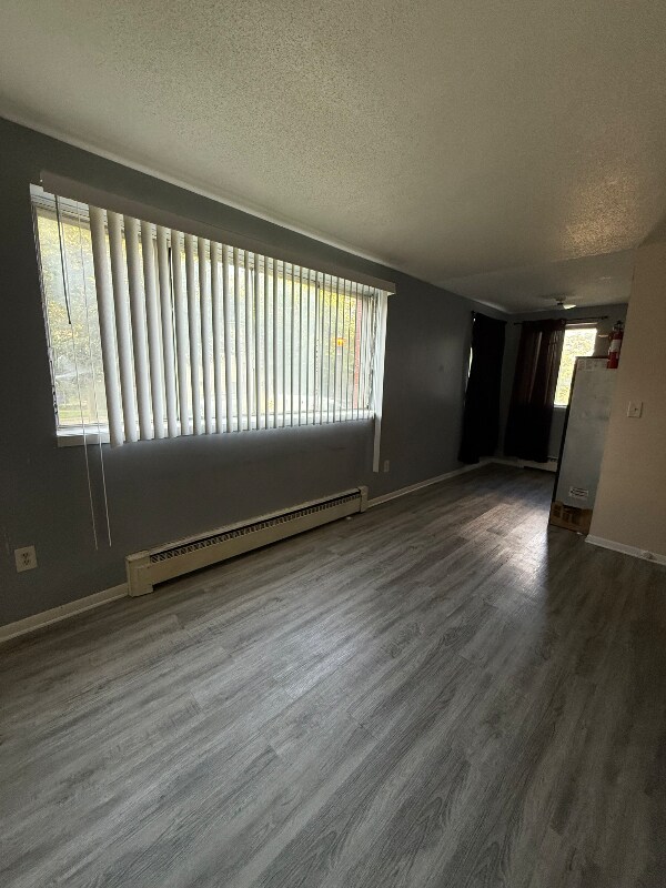 Foto principal - 280 Winifred St W