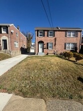 Building Photo - 1229 Wilson Dr