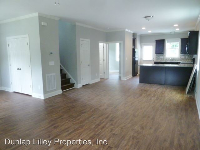 Building Photo - 4 br, 3 bath House - 602 Church St.