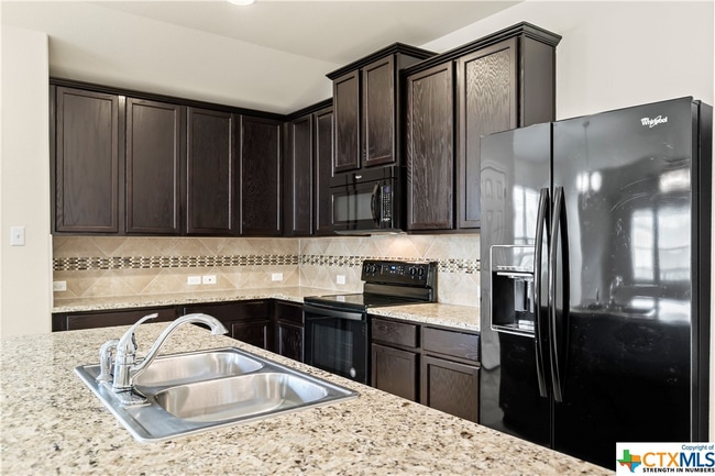 Building Photo - 3710 Rusack Dr