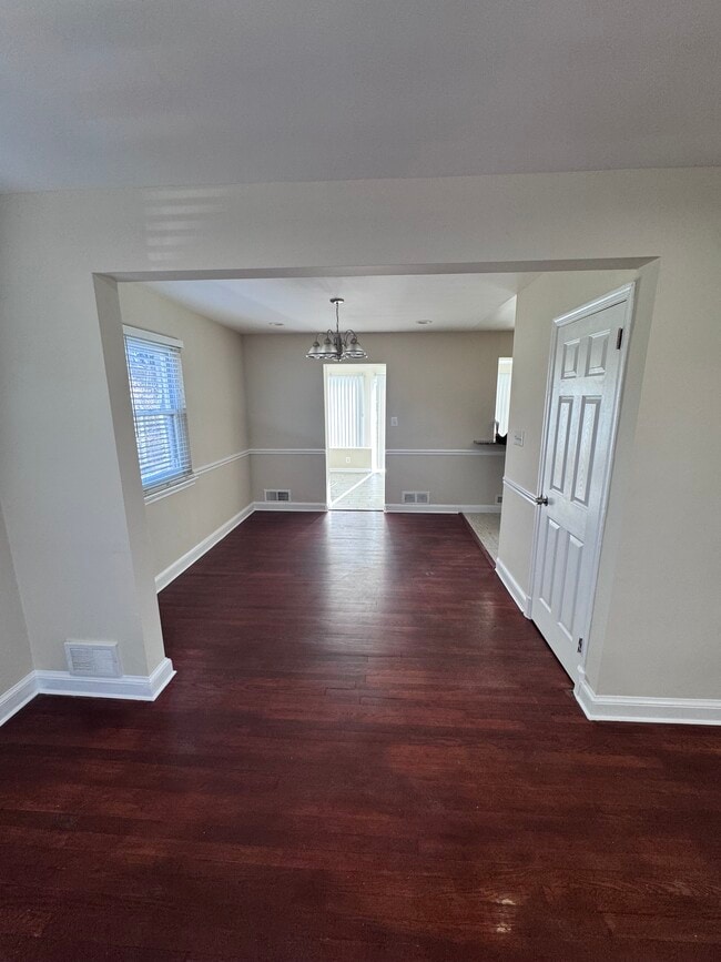 Dining room - 2409 Afton St