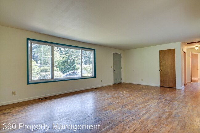 Foto del edificio - 3 br, 1.5 bath House - 1782 NE 6th Ave