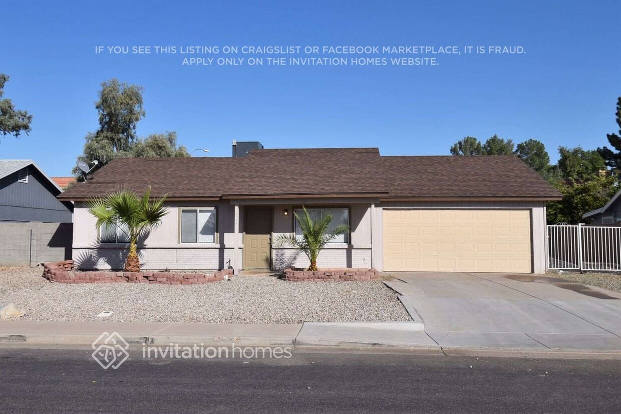 Primary Photo - 3029 N Comanche Dr
