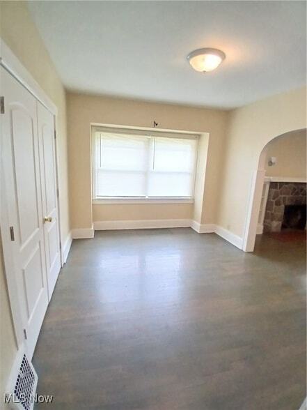 Foto del edificio - 711 Anoka Ln