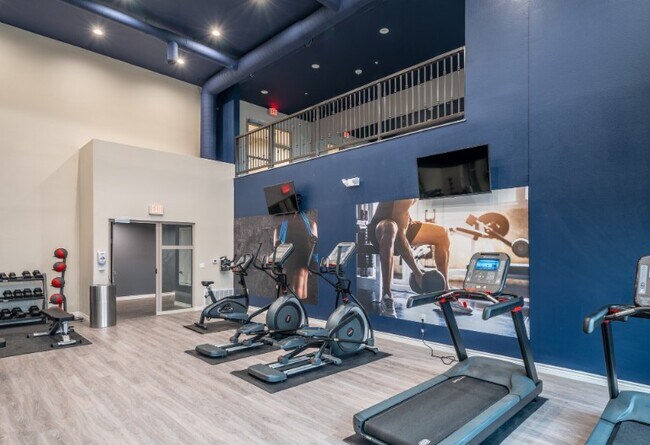 Building Photo - Centerpointe at Market