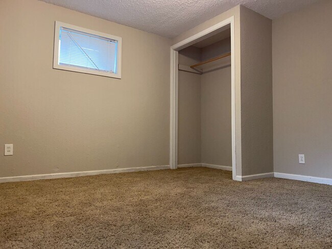 Foto del edificio - 2011 Tecumseh Rd