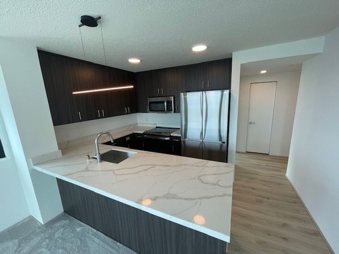 Primary Photo - Ililani - 2 Bedroom, 2 Bathroom, 2 Parking...