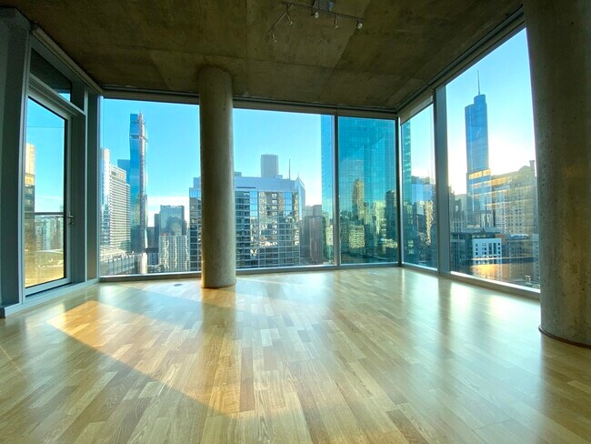 Foto del edificio - 600 N Fairbanks Ct