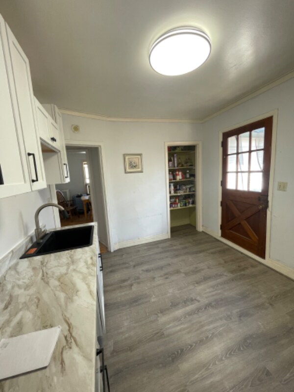 Foto del edificio - 2529 Pleasant Ave