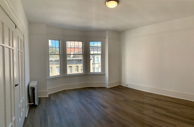 Building Photo - 845 Hyde St