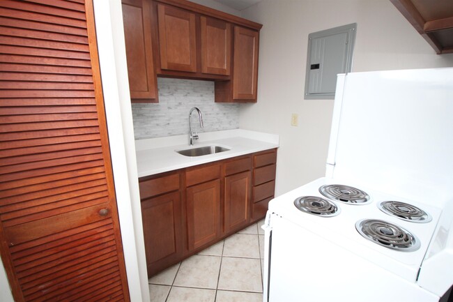 Foto del edificio - 417 McKnight Cir