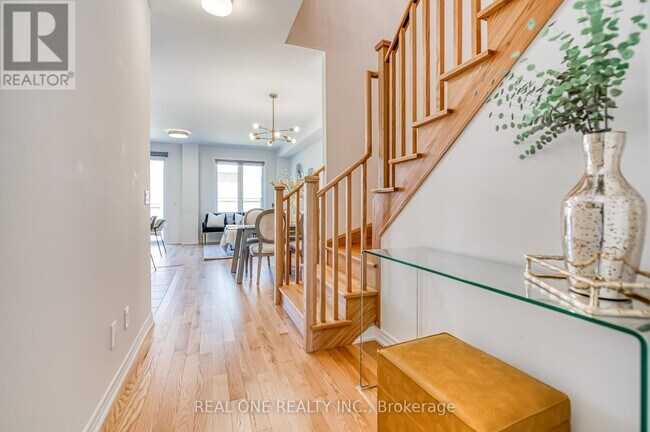 Photo du bâtiment - 6 Brofarm Ln