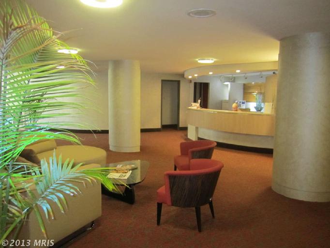 Lobby - 4740 Connecticut Ave NW