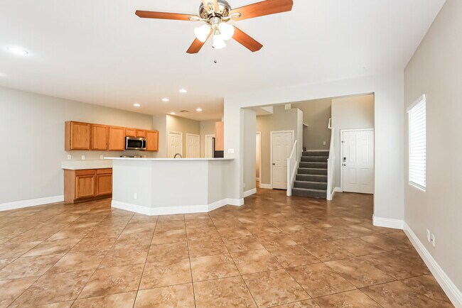Building Photo - 3804 E Carisbrook Dr