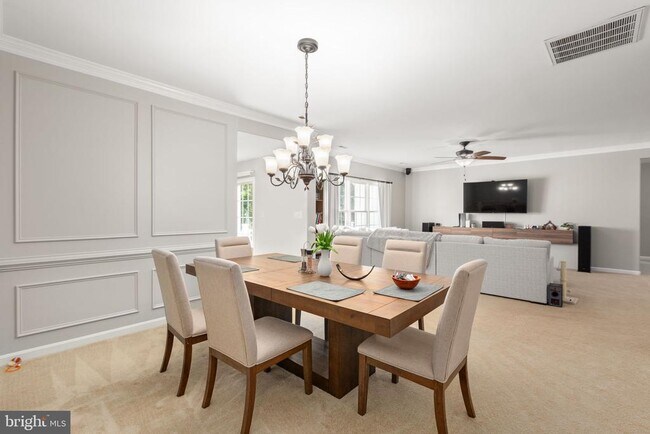 Foto del edificio - 4210 Stonehaven Way