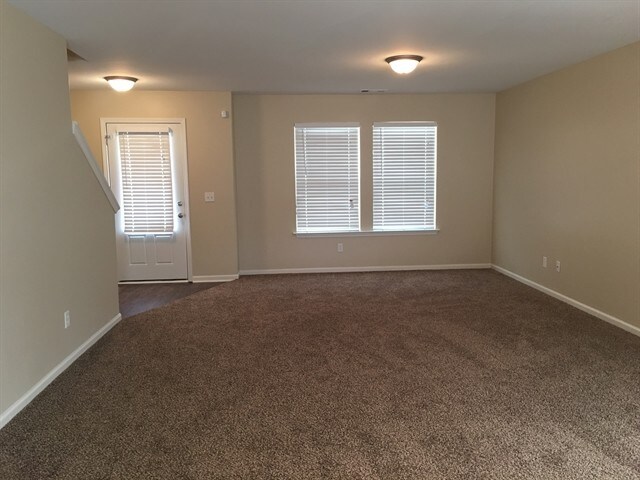 Building Photo - 415 Seabreeze Drive