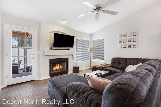 Building Photo - 2 br, 2 bath House - 3880 W Dublin St