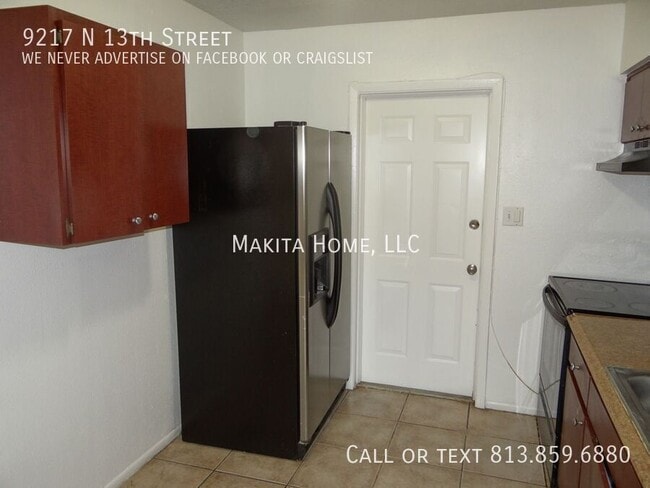 Foto del edificio - 9217 N 13th St