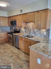 Building Photo - 1300 Crystal Dr