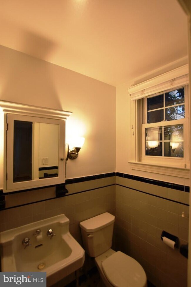 Foto del edificio - 3520 Cumberland St NW