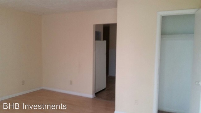 Building Photo - 2 br, 1 bath House - 3415 S Harding St