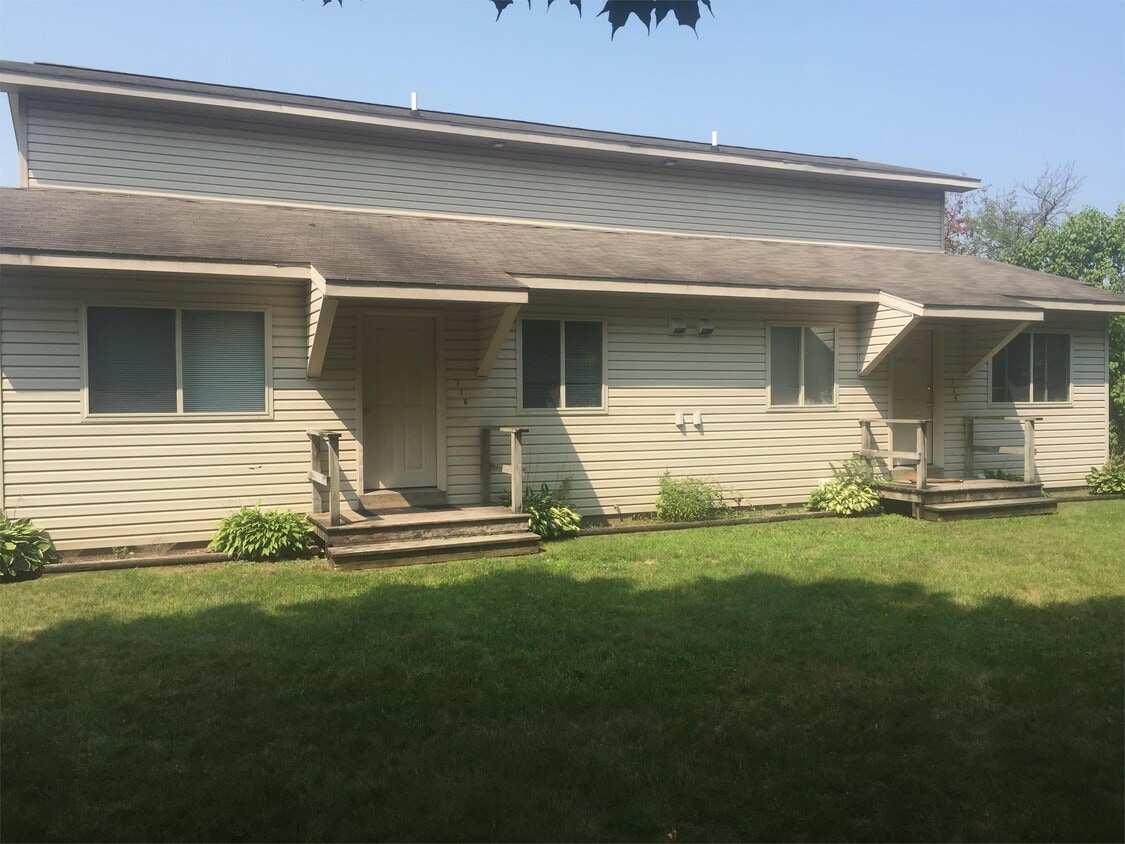 Foto del edificio - 714 Division St