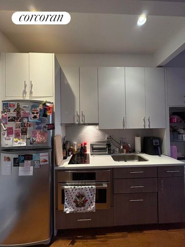 Foto del edificio - 212 W 91st St