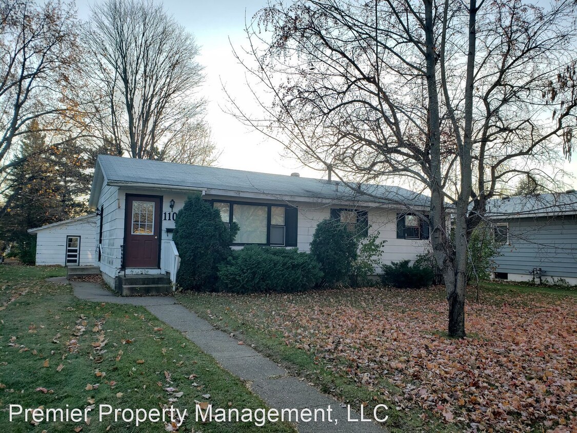 Foto principal - 3 br, 1 bath House - 1106 9th Ave N
