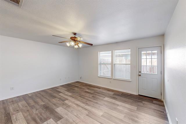 Foto del edificio - 1118 Mulkey Ln