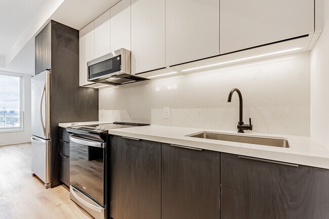 Photo du bâtiment - 5 York Garden Wy