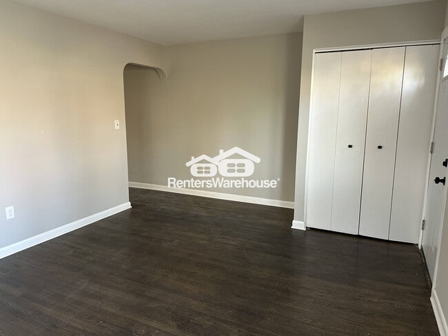 Building Photo - 1023 Cedarcroft Rd