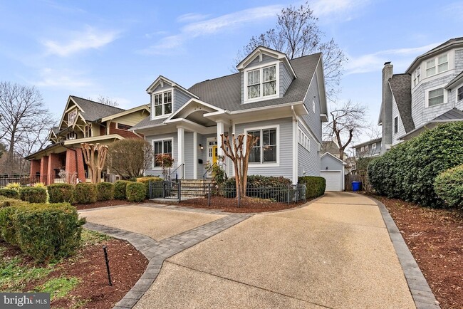 Photo - 6603 Glenbrook Rd House