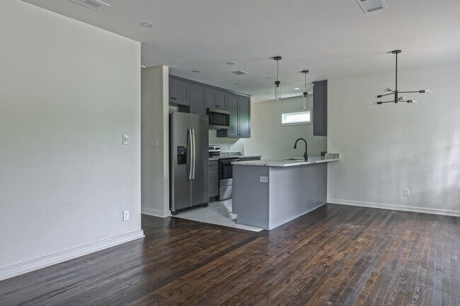 Photo - 1080 Ollie Cir NW (Atlanta, GA) House