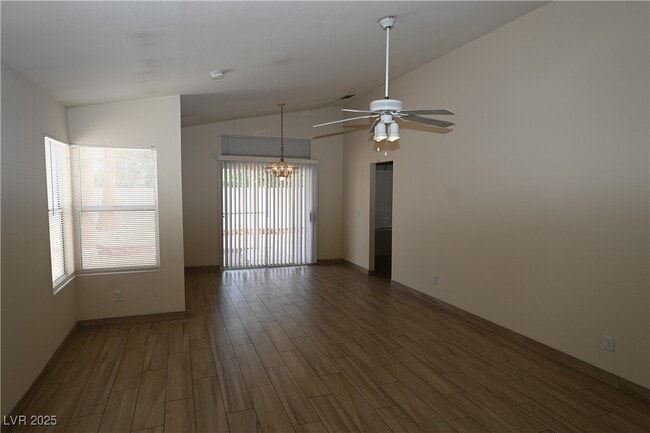 Building Photo - 1620 Leaning Pine Way