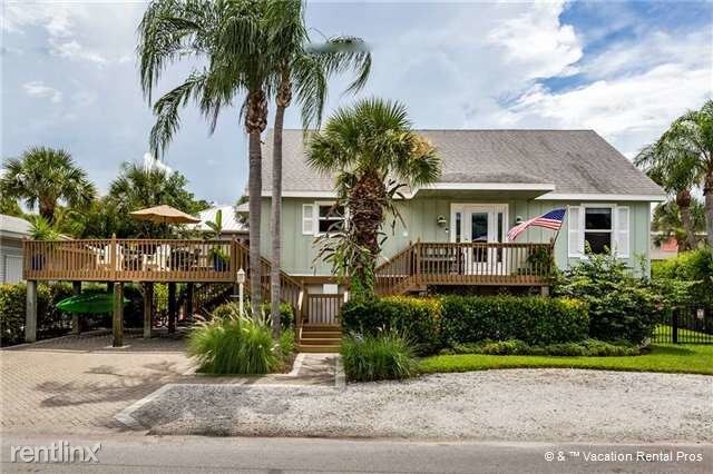 Building Photo - 124 Miramar St
