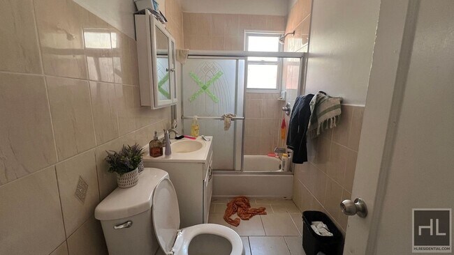 Foto del edificio - EAST 46 STREET