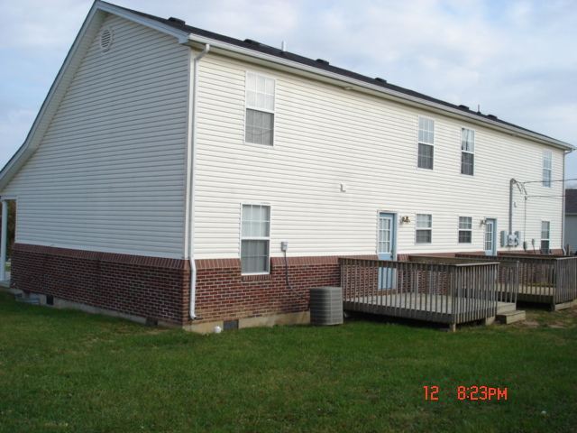 Building Photo - 2 br, 1.5 bath Duplex - 133 Hunter Ridge D...