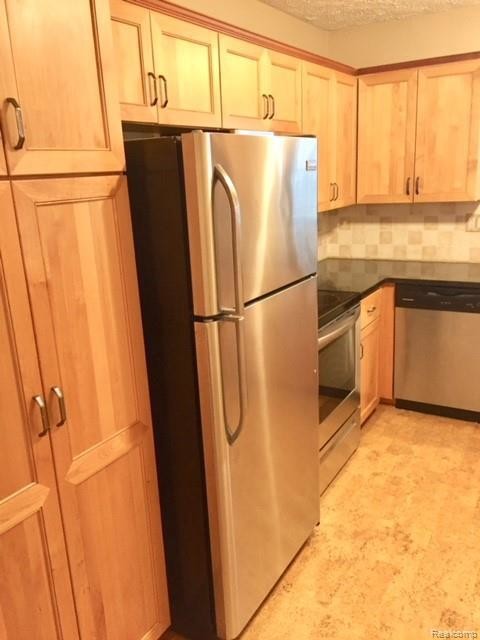 Foto del edificio - 27860 Berrywood Ln