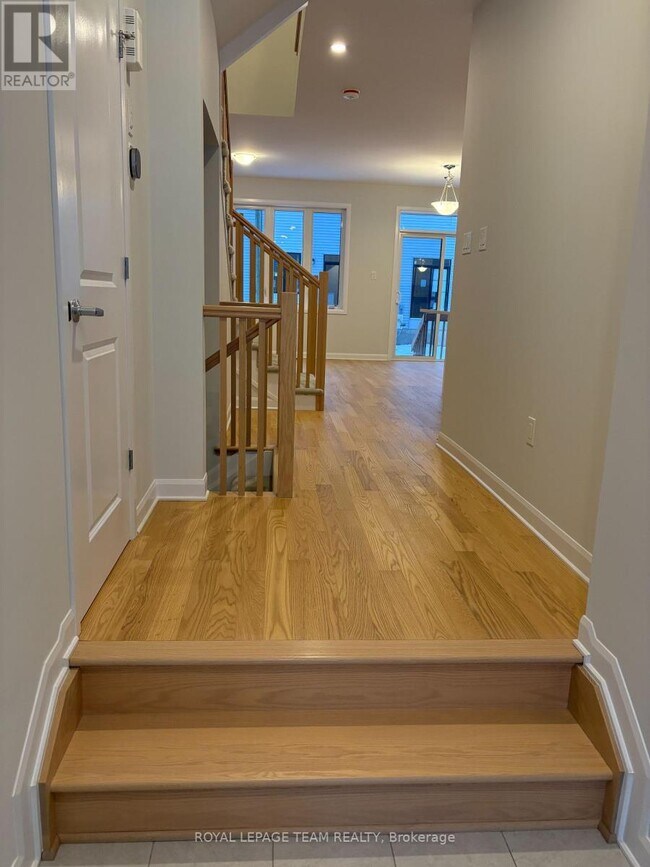 Building Photo - 506 Ingenuity Row